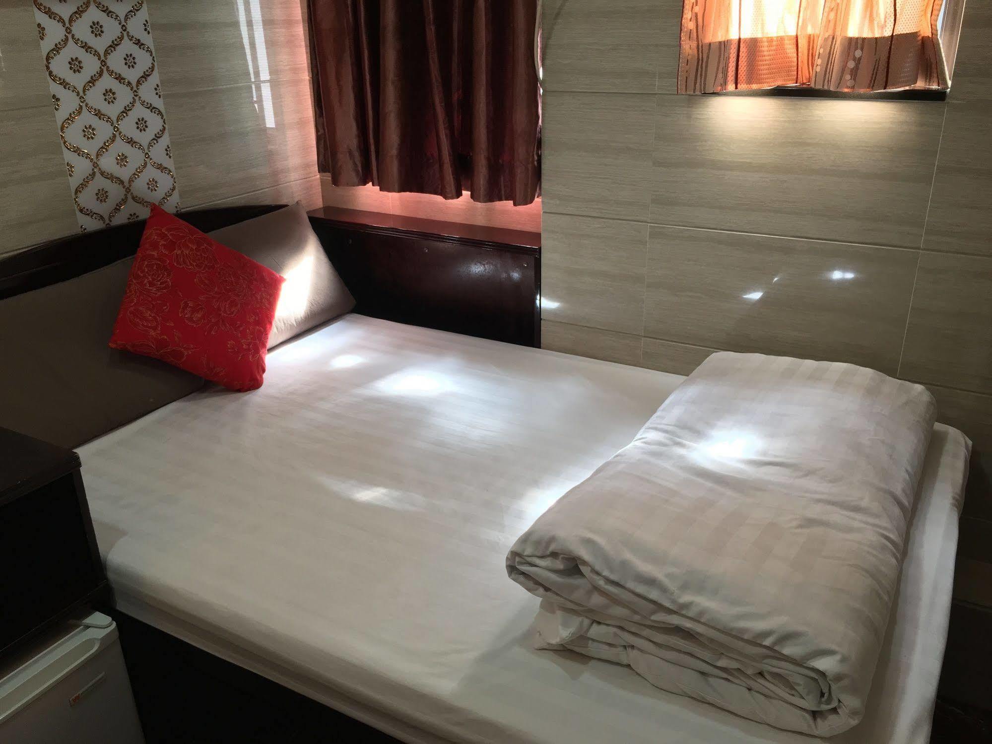 הונג קונג Everest Base Camp Hostel מראה חיצוני תמונה